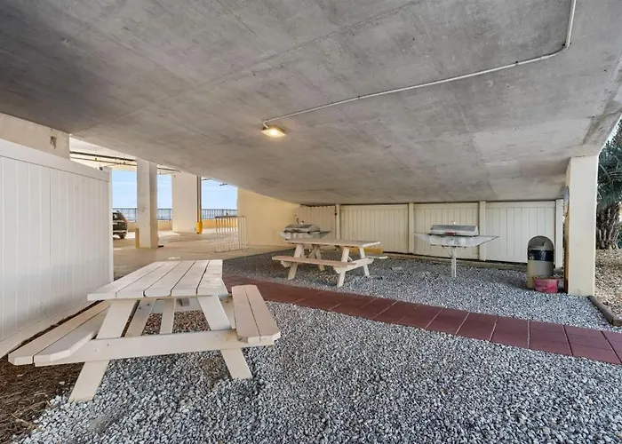 Crystal Shores West 905 By Youngs Suncoast Apartment *